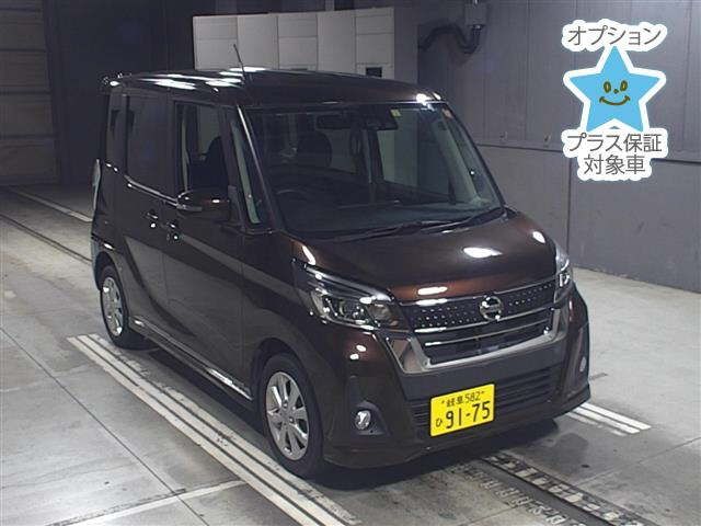 8054 Nissan Dayz roox B21A 2018 г. (JU Gifu)